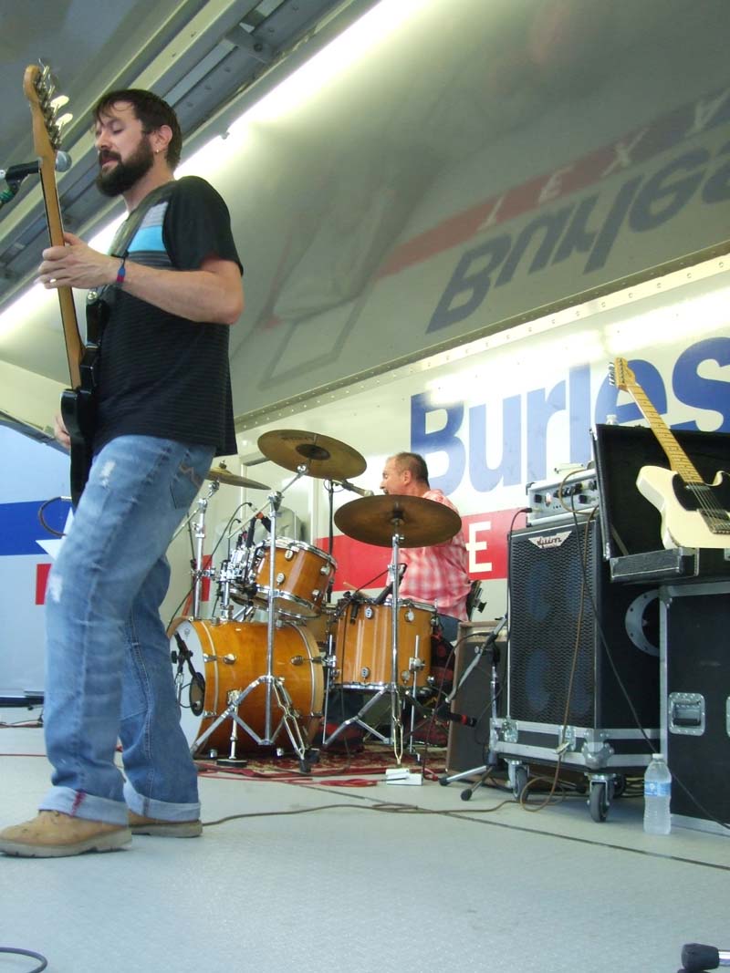 photo of Josh Weathers Band Concert